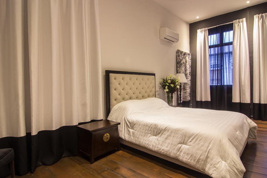 Rabbit Carrot Gun Aparthotel Singapore Rom bilde