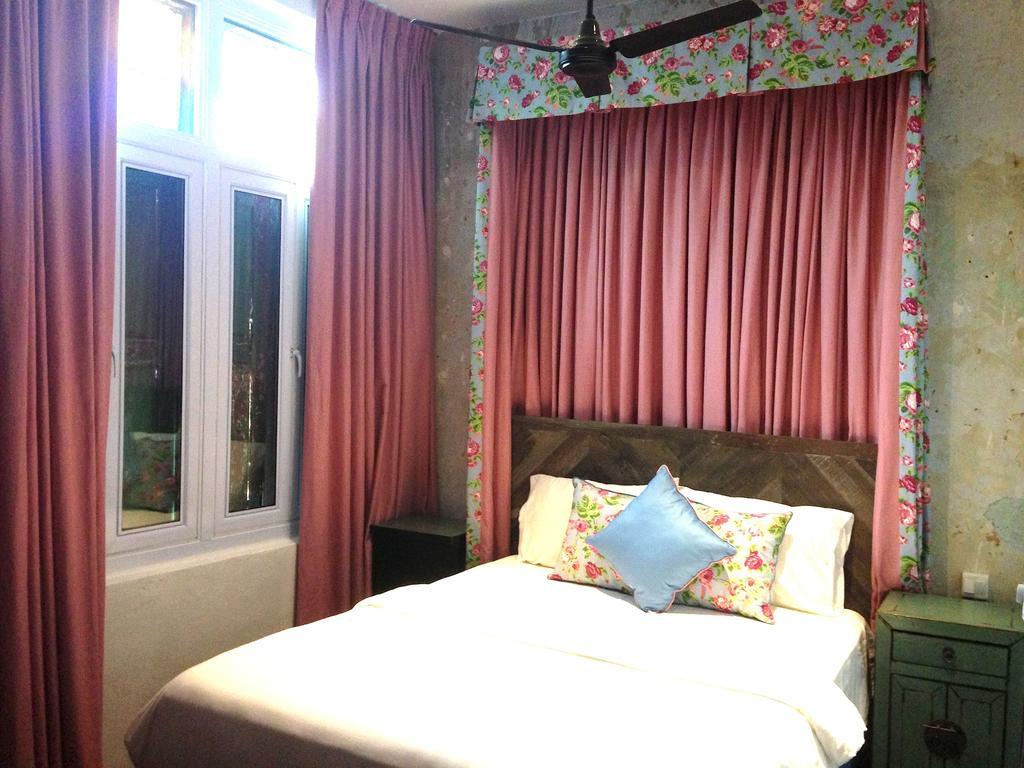 Rabbit Carrot Gun Aparthotel Singapore Rom bilde